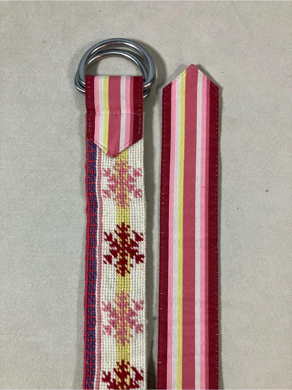 Vtg L.L. Bean Women's Needlepoint Belt Pink Red Snowflakes Apres Ski Cabincore